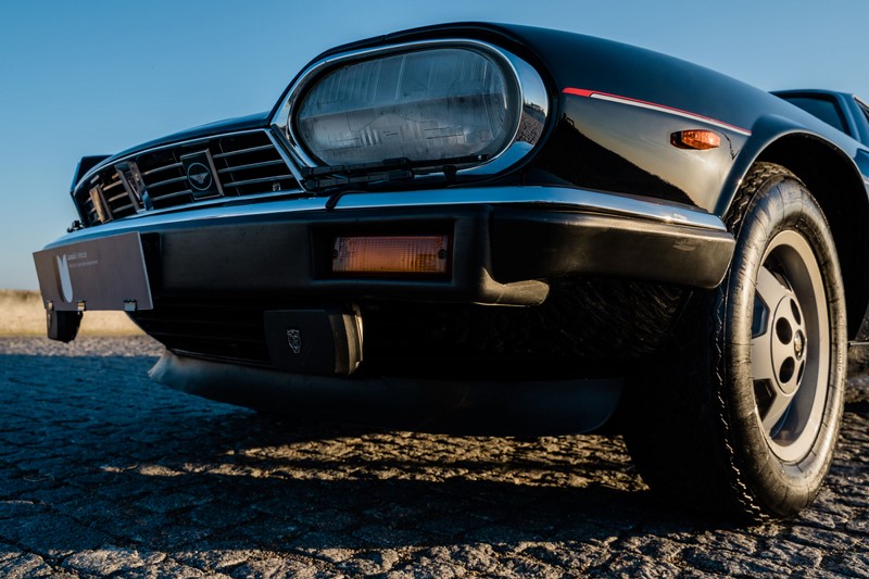 1988 Jaguar XJ-SC V12 295HP